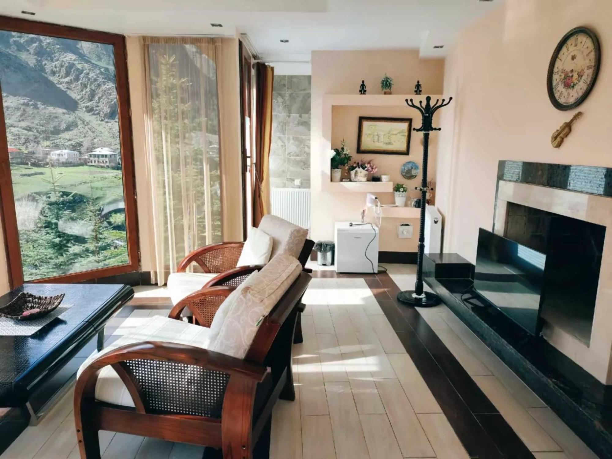 Vardisubani Villa คัซเบกี ภายนอก รูปภาพ